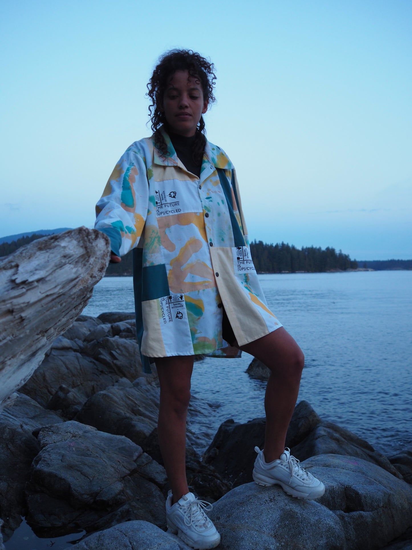 Waves Button Down
