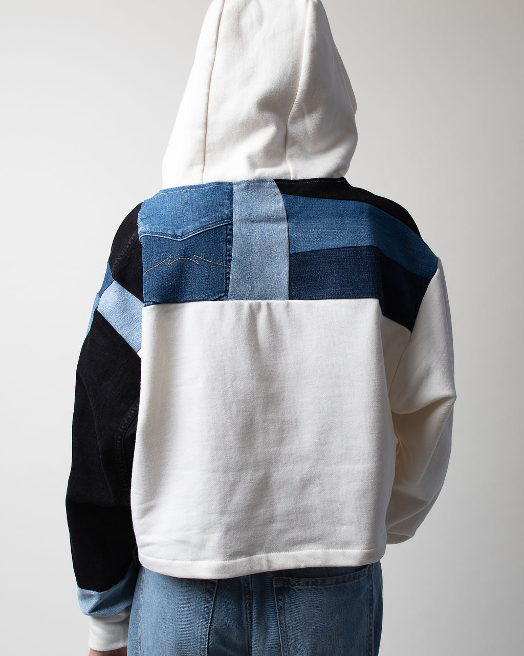 Morpho Cropped Hoodie