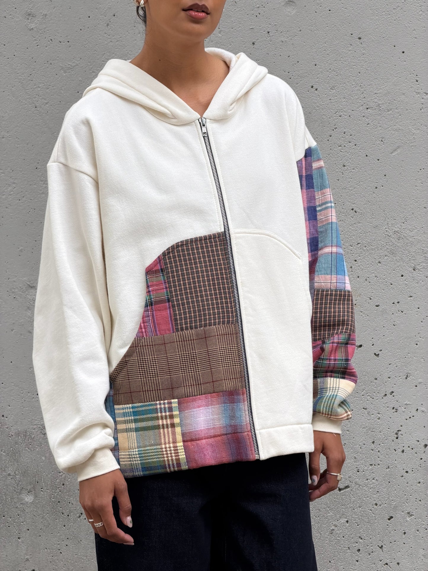 White & Plaid Sleeve Organic Cotton Zip Hoodie M
