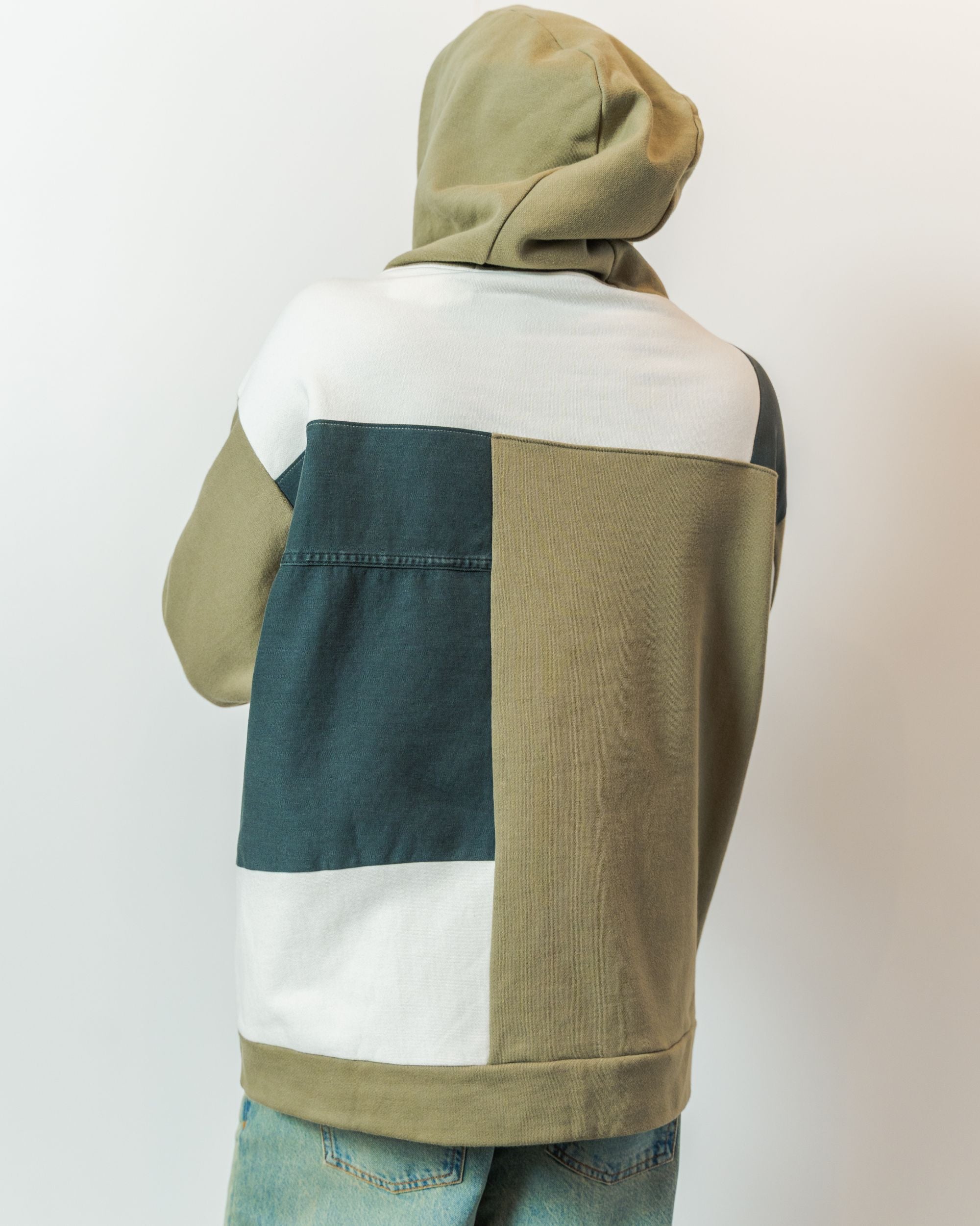White & Olive Patchwork Hoodie L | Vintage Wool Needlepoint | Uni