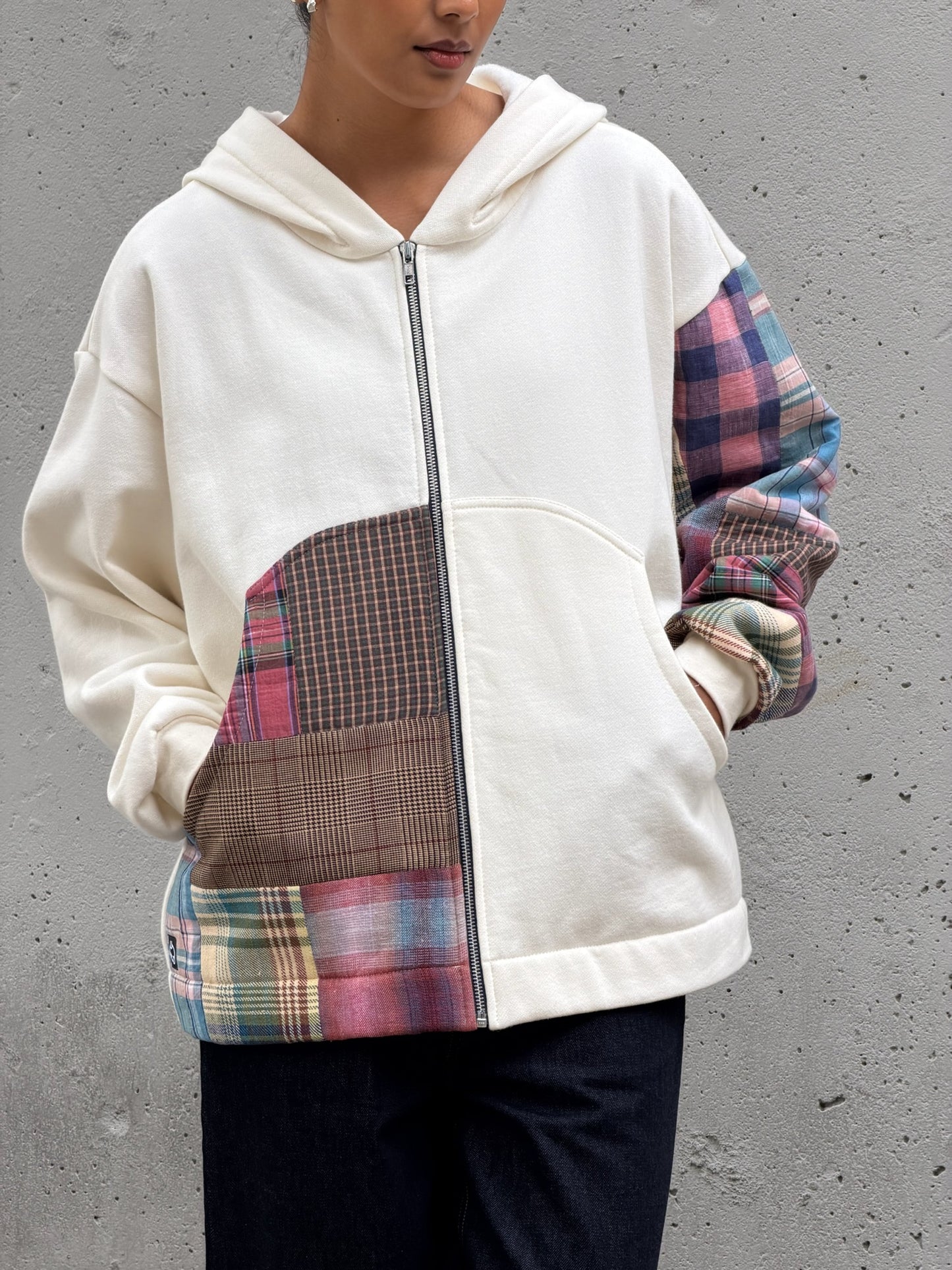 White & Plaid Sleeve Organic Cotton Zip Hoodie M