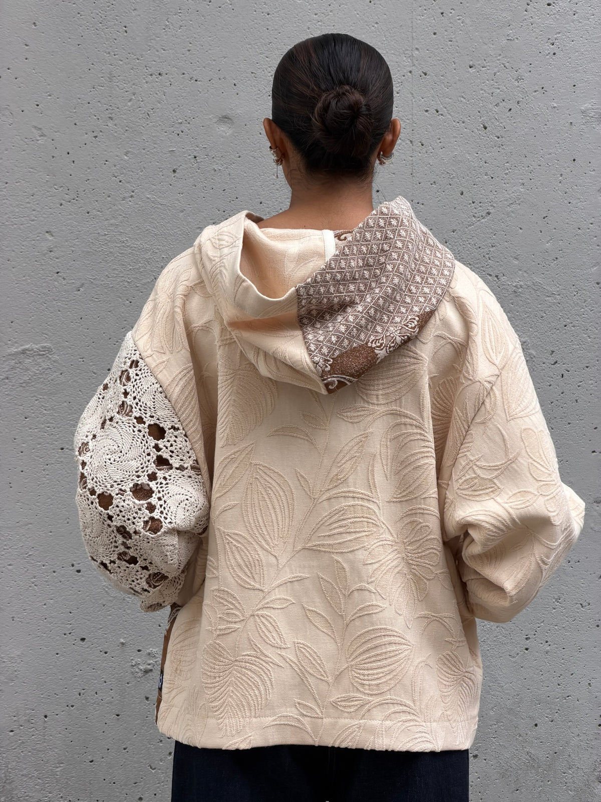 Cream & Brown Crochet Zip Up Hoodie M