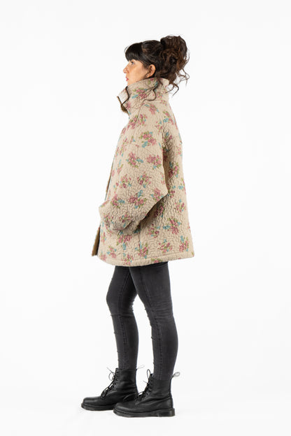 Oversized Everyday Jacket in floral quilt