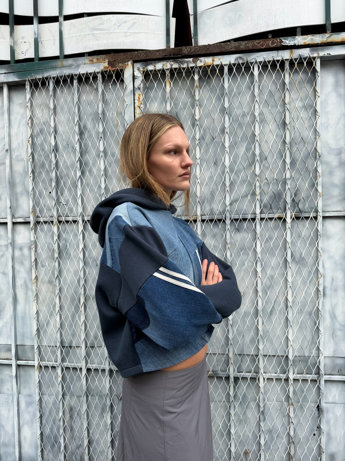 Navy & Blue Denim Patchwork Cropped Hoodie – M