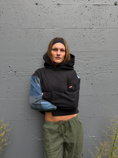 Black Cropped Hoodie with Blue/Grey Denim Patchwork Sleeve – M
