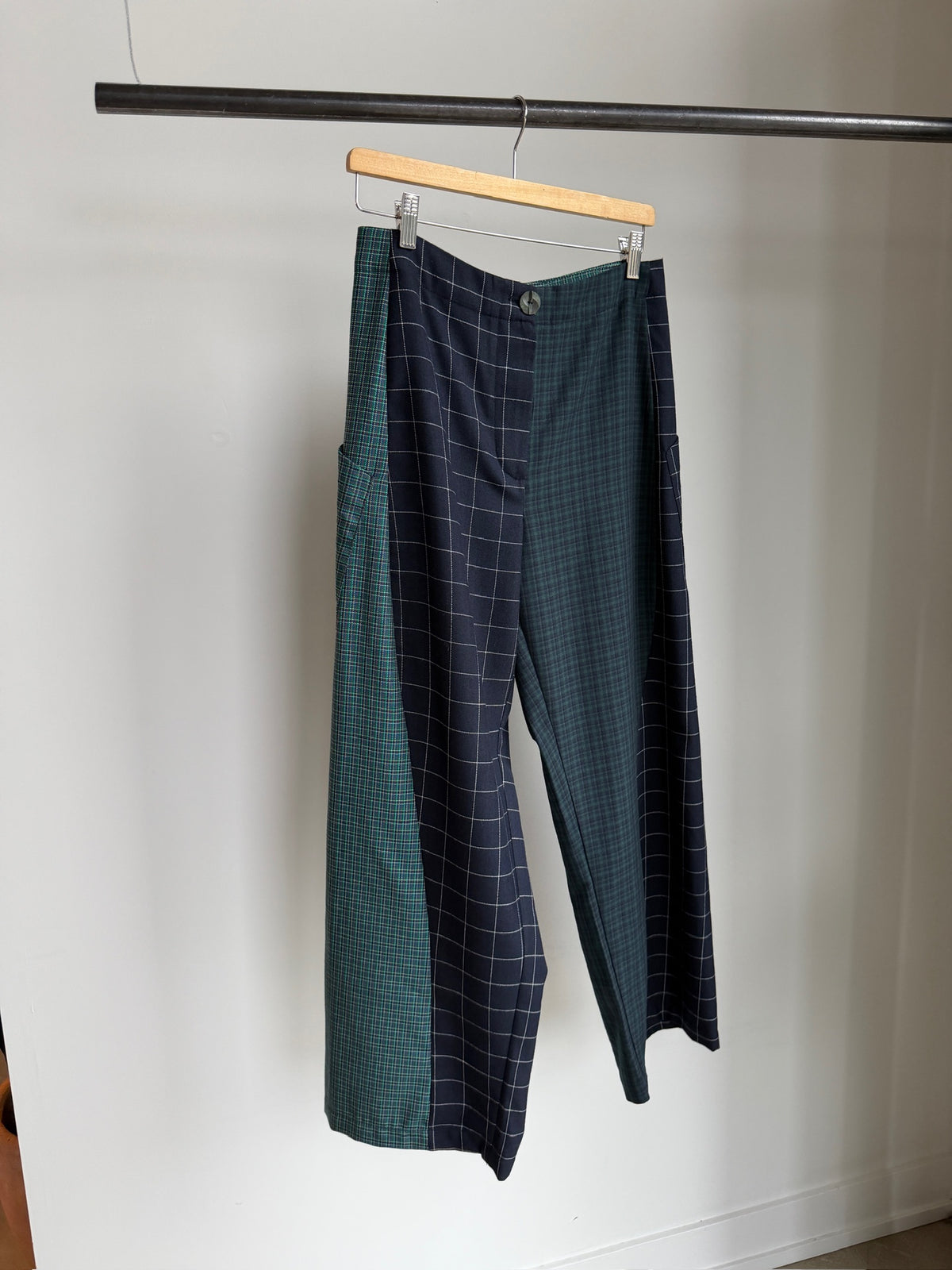 Baggy Pant – Wool Plaid Suiting in Navy & Green