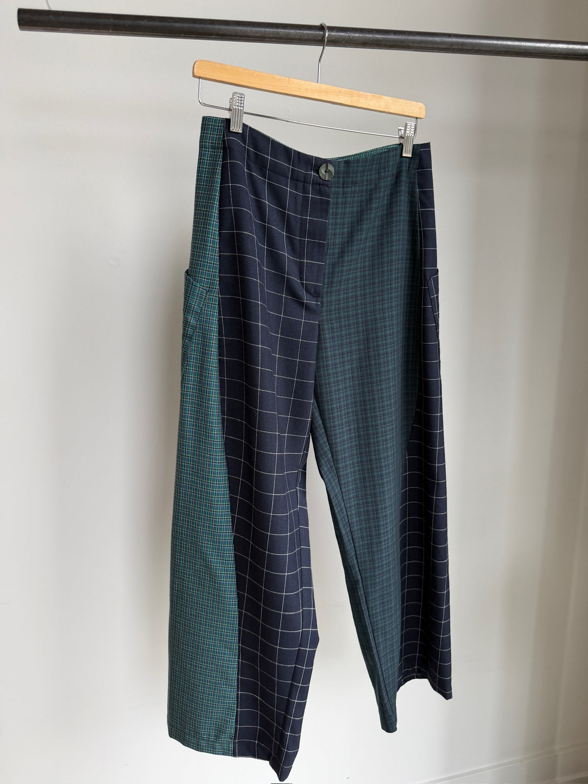Baggy Pant – Wool Plaid Suiting in Navy & Green