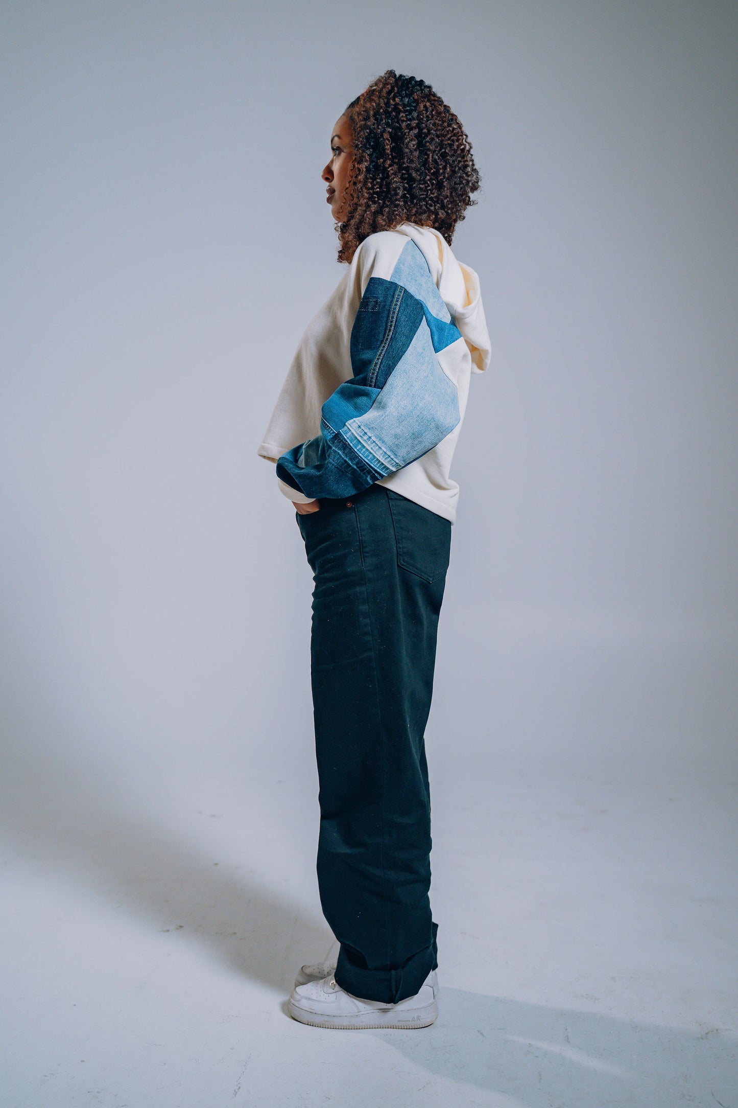 White Patchwork Sleeve Crop Hoodie